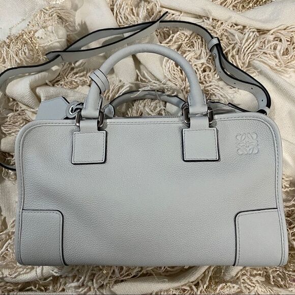 Loewe Amazona 28 Tote Bag in Light Blue - Picture 2 of 14